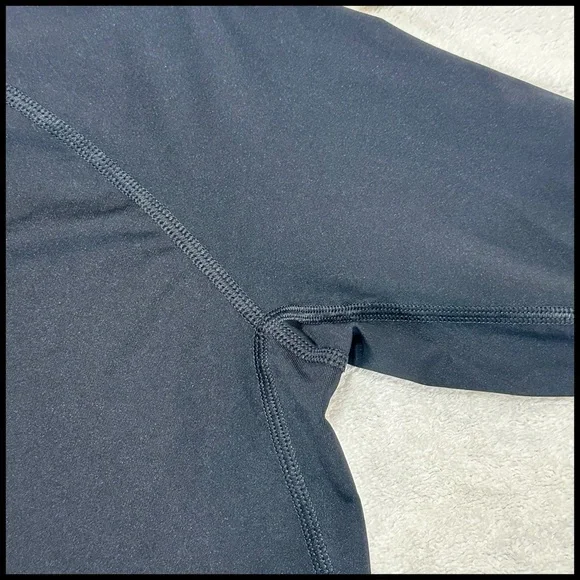 Nike DriFt 🏏🥅⛳️💯✅Long Sleeve Compression Shirt Large Black One Owner 👌🏼☀️🌟 - Picture 15 of 16